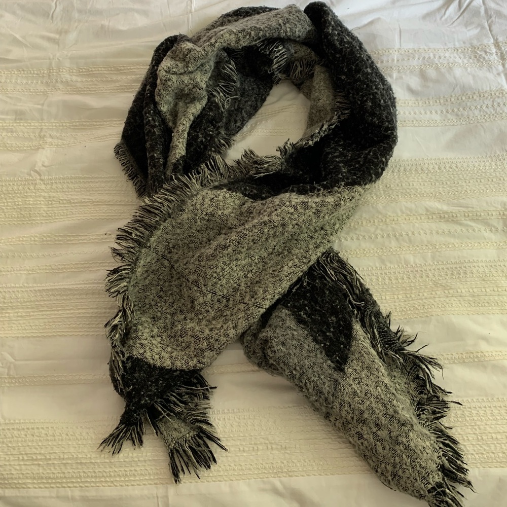 Winter scarf